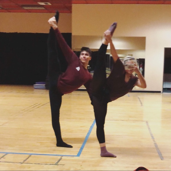 Meet L.Jay - Picture 5 of 7